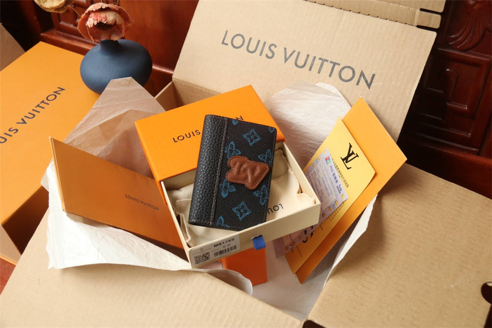 Louis Vuitton wallet M81789 2025 new 